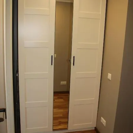 شقة Rannarajoonis *